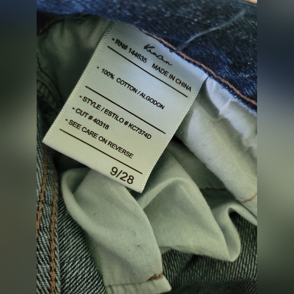 KanCan Womens Dixon Ultra High Rise 90's Boyfriend Jeans Dark Wash Size 28 - Picture 5 of 6